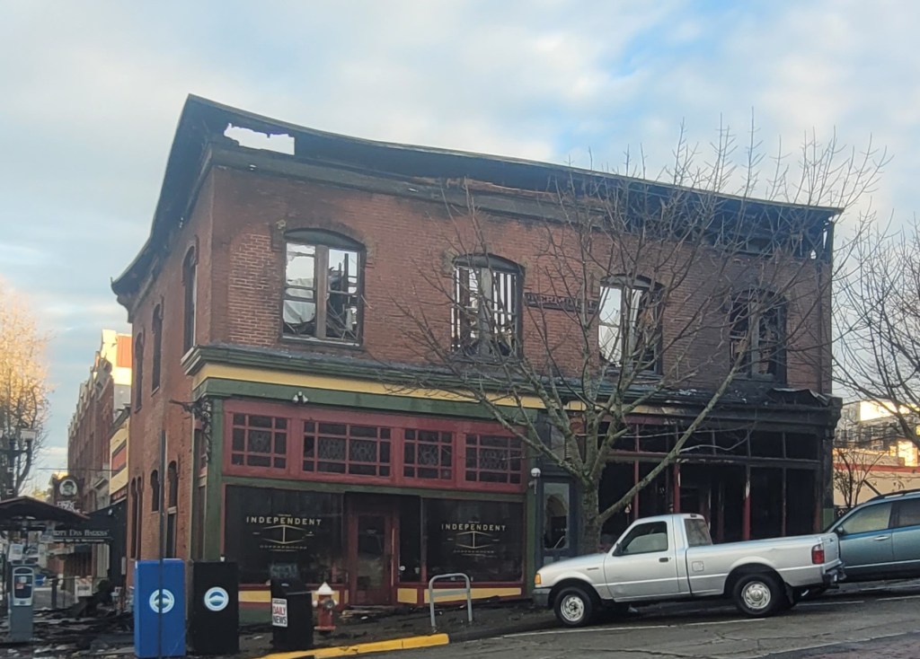 Aftermath of a commercial fire in Fairhaven (December 17, 2023). Photo: Whatcom News