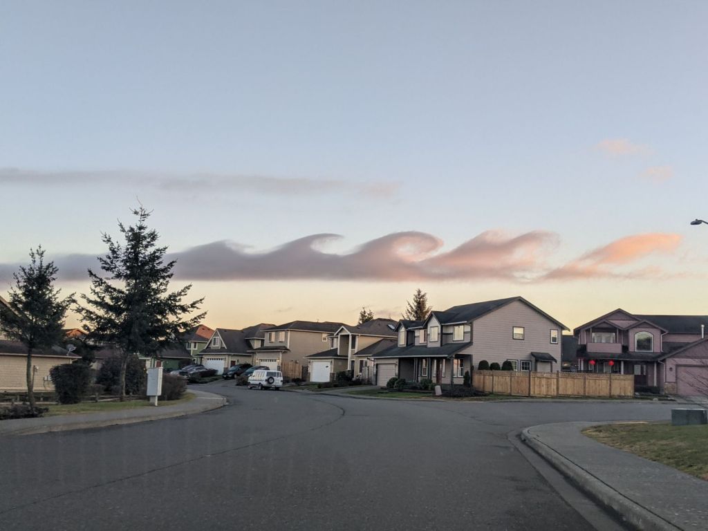 Kelvin-Helmholtz clouds as viewed from Ferndale (February 12, 2024). Photo: Gloria Rafferty