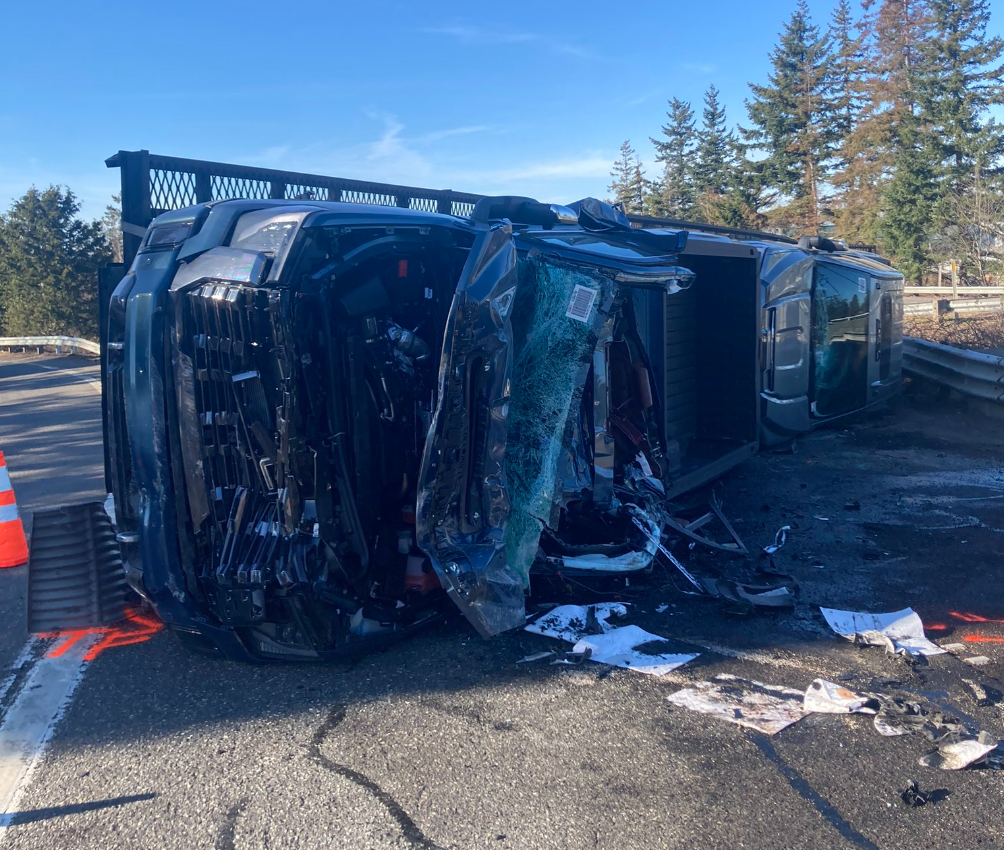 Vehicle at scene of a blocking crash on I-5 southbound at the Portal Way interchange (March 19, 2024). Photo courtesy of WSP