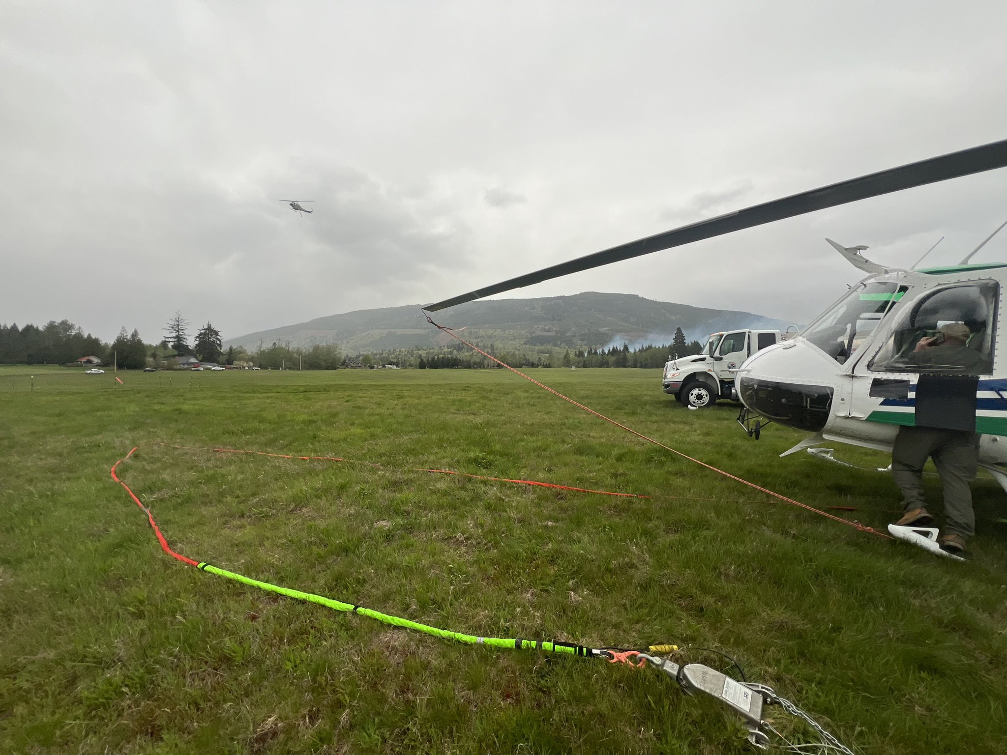 DNR crews conducting air response operations over the Lyman fire (April 20, 2024). Photo: DNR
