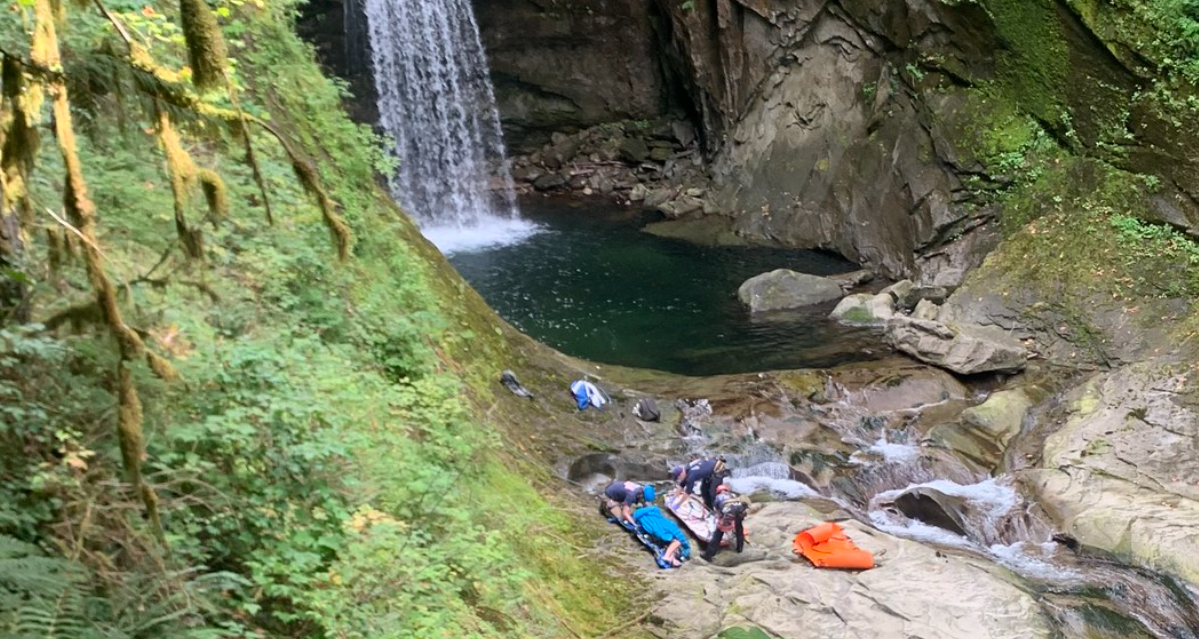 WCFD14 personnel prepare a fall victim for transport at Racehorse Falls (September 10, 2024). Photo: WCFD14