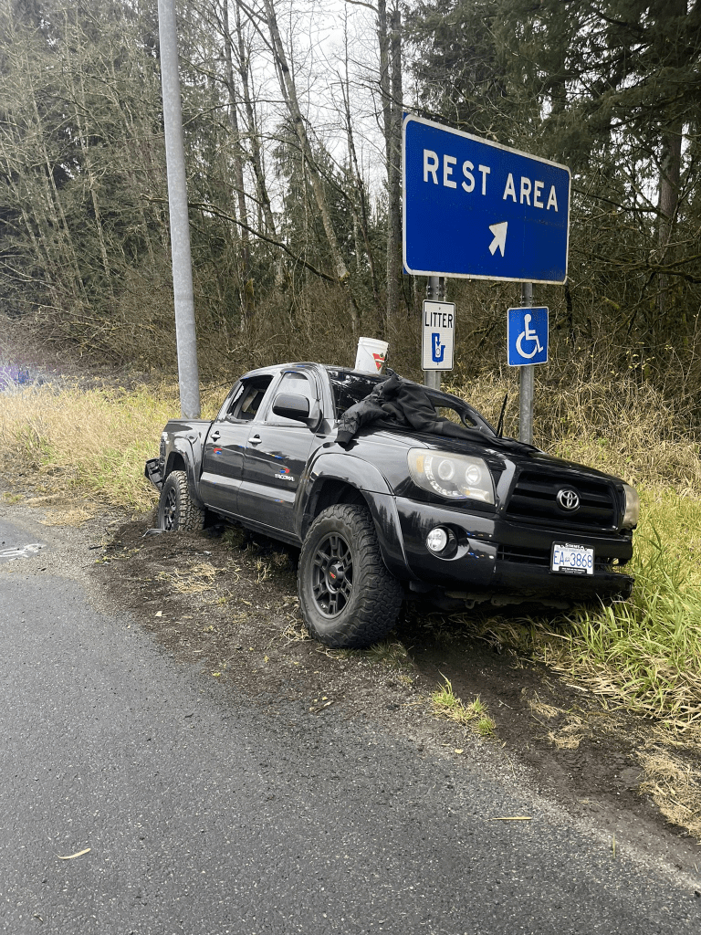 Scene where law enforcement agencies stopped and took a man into custody after he crashed through the border in a stolen pickup (December 12, 2024). Photo: WSP
