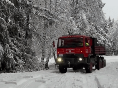 Motorist rescued after 2 days stranded on forest service road