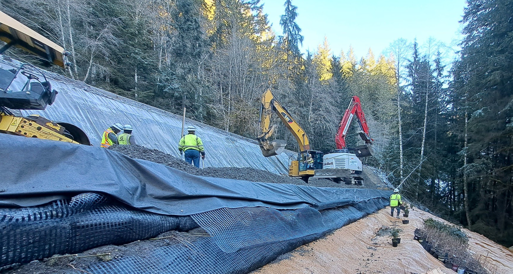 WSDOT crew works to repair a section of Mt Baker Hwy east of Wells Creek Road (January 25, 2026). Photo: WSDOT