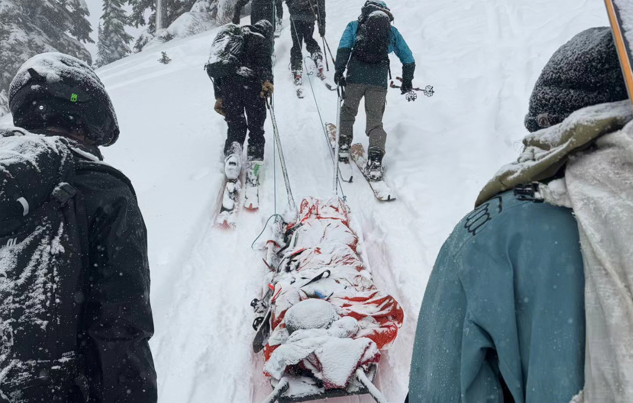 Rescue underway in backcountry area (date unknow). Source: Bellingham Mountain Rescue Council