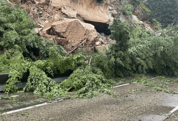 Scene of multiple landslides onto I-5 south of Bellingham (March 20, 2026). Photo: WSDOT