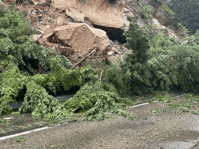 Northbound lanes of I-5 south of Bellingham remain closed