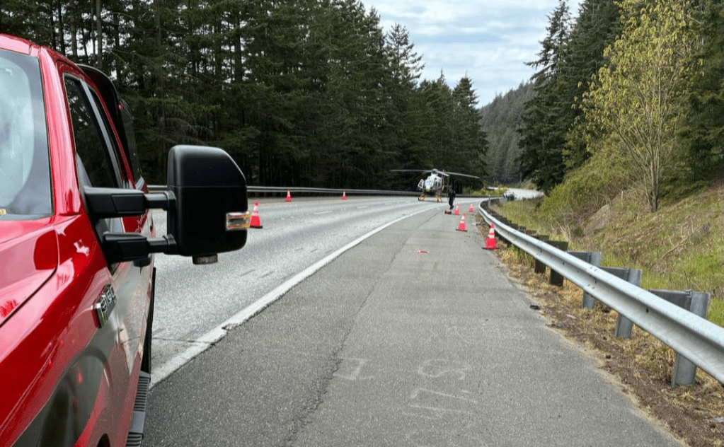 UPDATED: Cars v bicyclist collision closes I-5 northbound lanes south of Bellingham