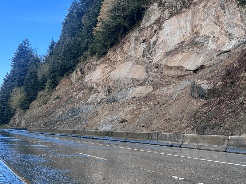Northbound I-5 lanes reopen south of Bellingham following landslide clearing