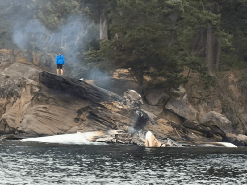 Updates and new images from yesterday’s seaplane incident in San Juan Islands